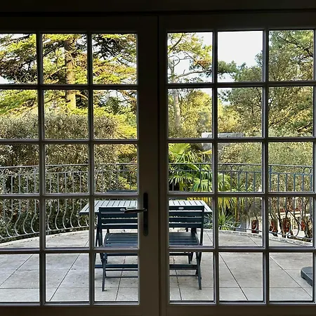 Maison De Famille Les Pins Hébergement de vacances *