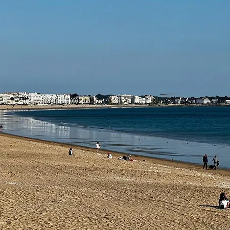 Maison De Famille Les Pins Сasa de vacaciones *