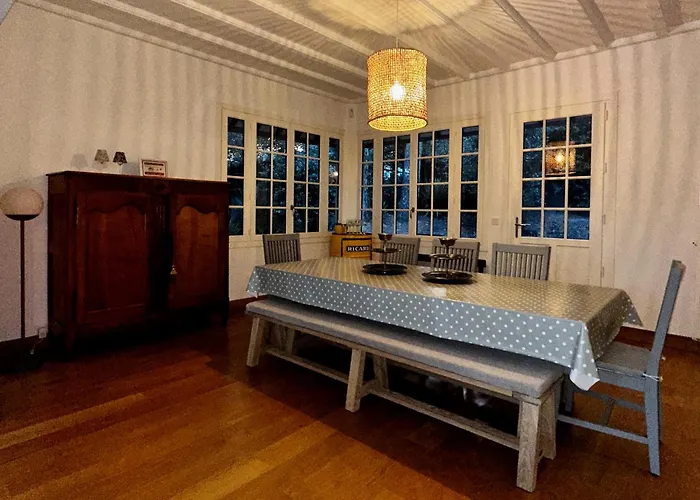 Maison De Famille Les Pins *